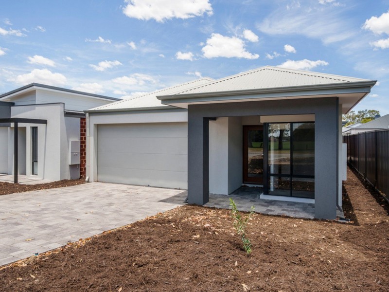 240A Kooyong Road, Kewdale WA 6105