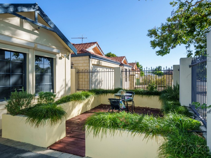 54 Campbell Street, Rivervale WA 6103
