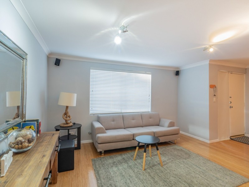 2/107 Wanneroo Road, Tuart Hill WA 6060