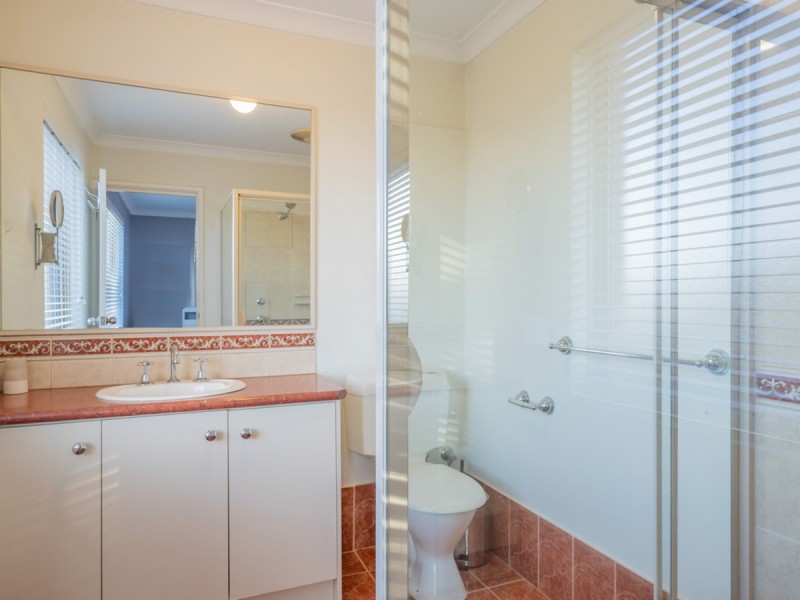 2/107 Wanneroo Road, Tuart Hill WA 6060