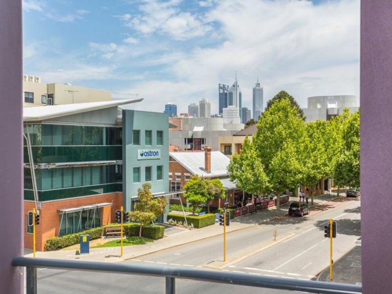 16/118 Royal Street, East Perth WA 6004