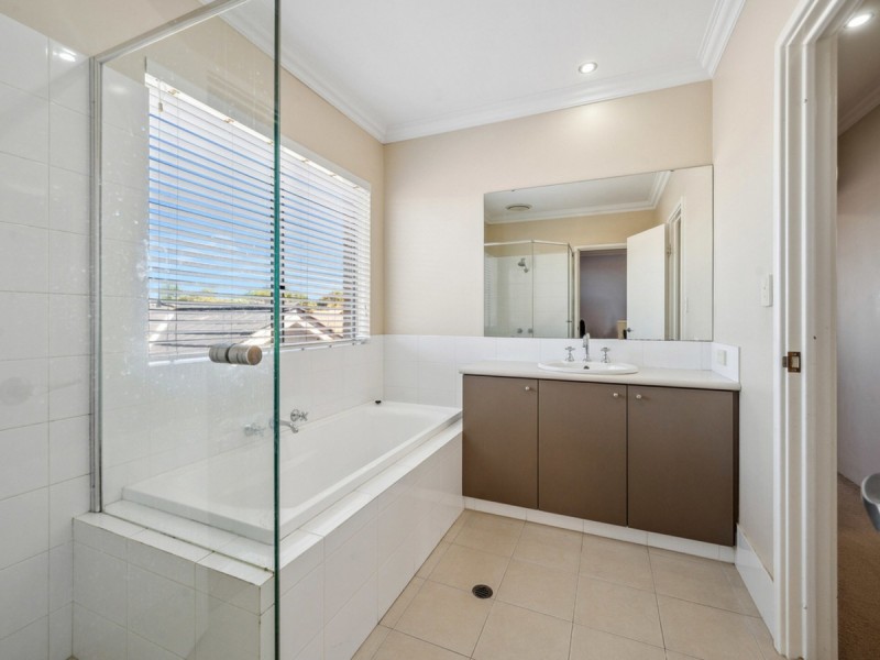 78 Cloister Avenue, Manning WA 6152