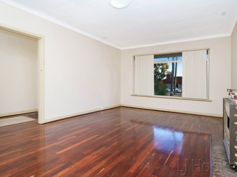 29 Medbury Road, Westminster WA 6061