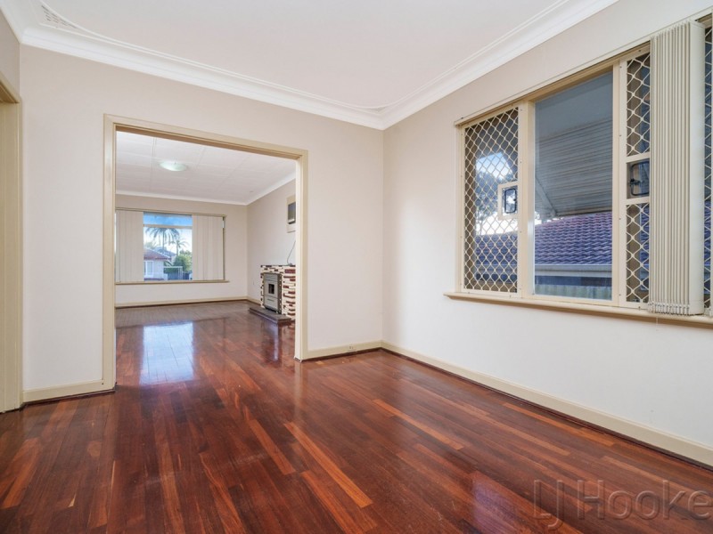 29 Medbury Road, Westminster WA 6061