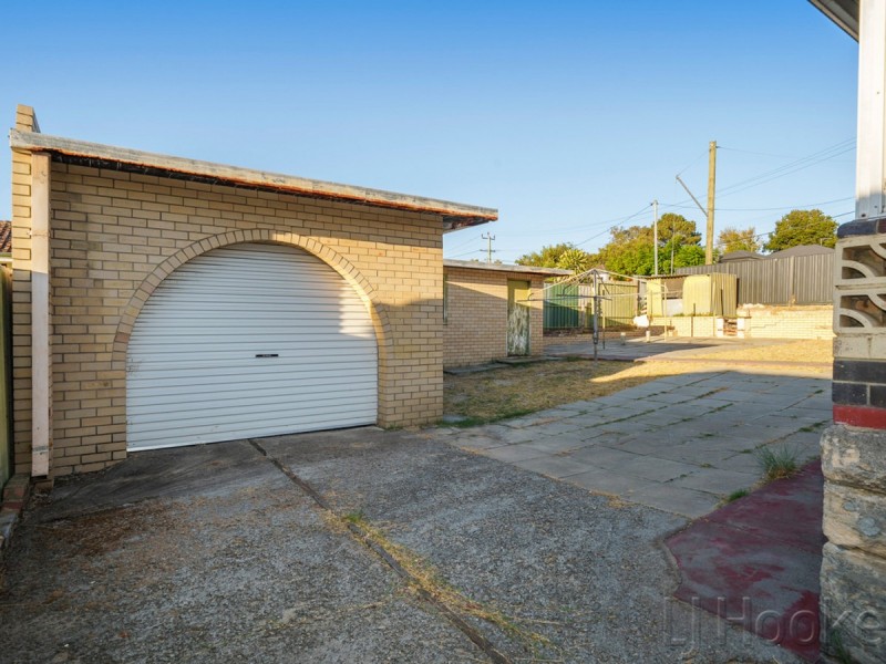 29 Medbury Road, Westminster WA 6061