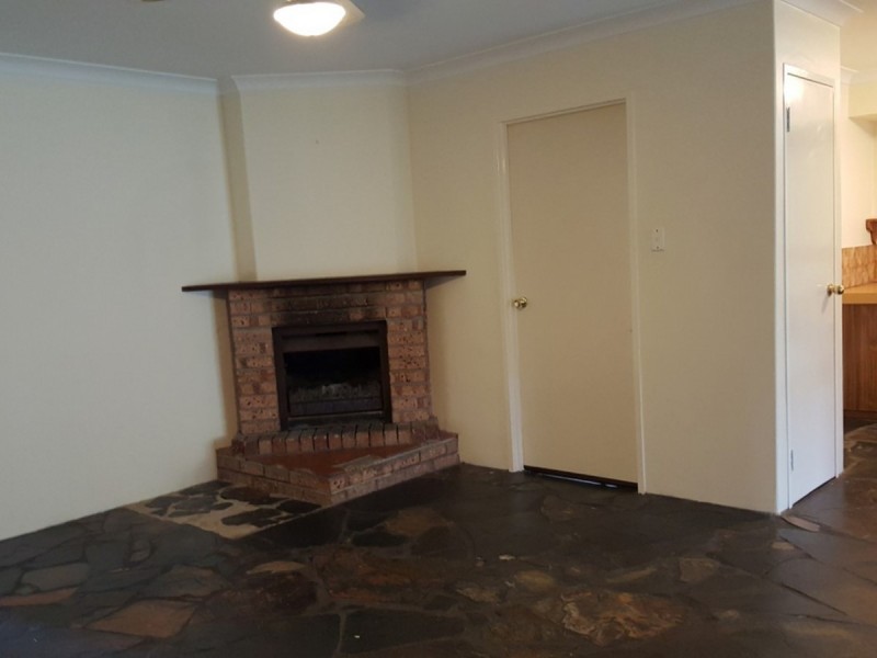 15 Culwalla Street, Kallaroo WA 6025