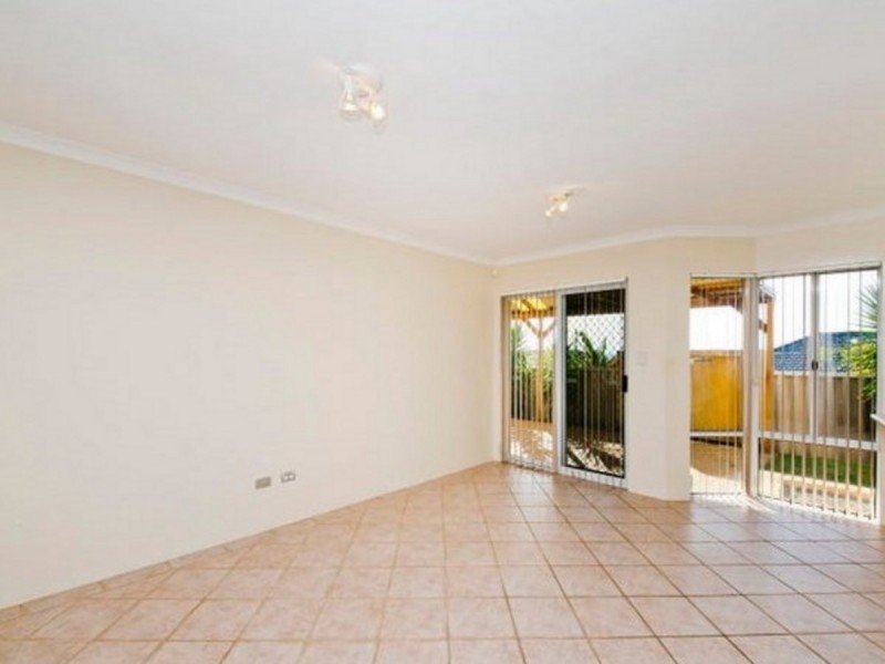 2/21 Joondanna Drive, Joondanna WA 6060