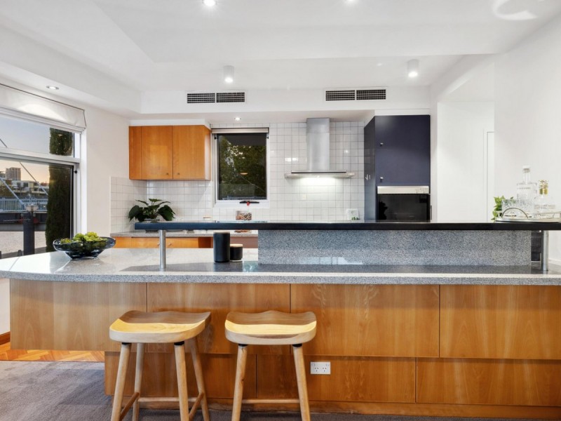 2/1 Henry Lawson Walk, East Perth WA 6004