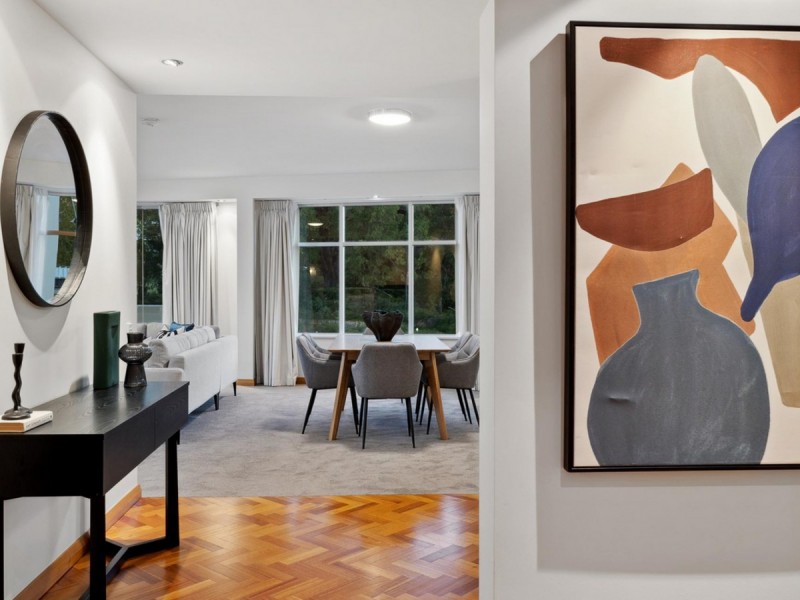 2/1 Henry Lawson Walk, East Perth WA 6004