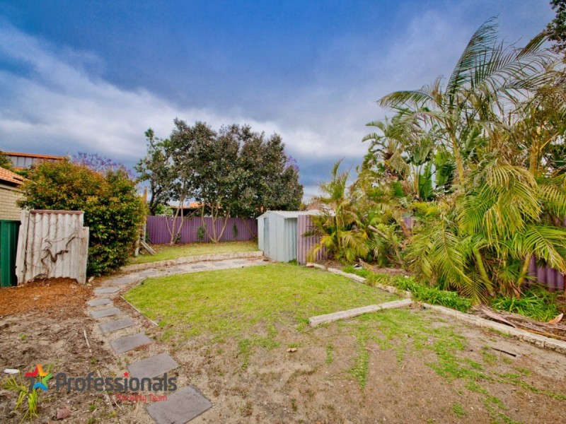 154B Lawley Street, Yokine WA 6060