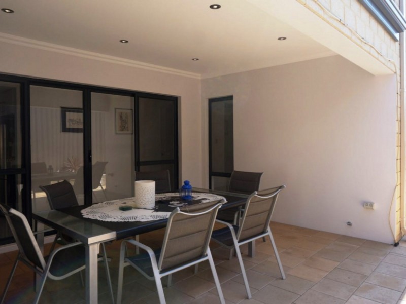 8 Clarice Avenue, Yokine WA 6060