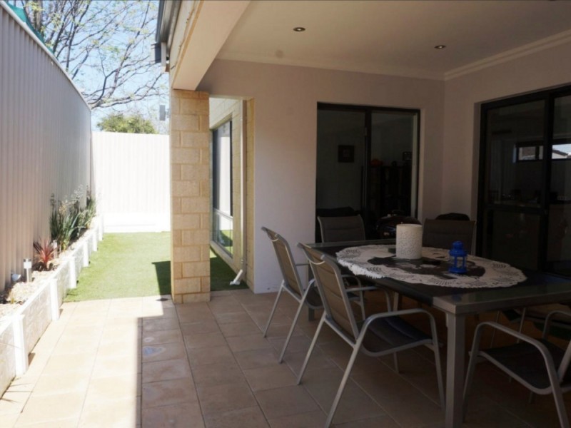 8 Clarice Avenue, Yokine WA 6060