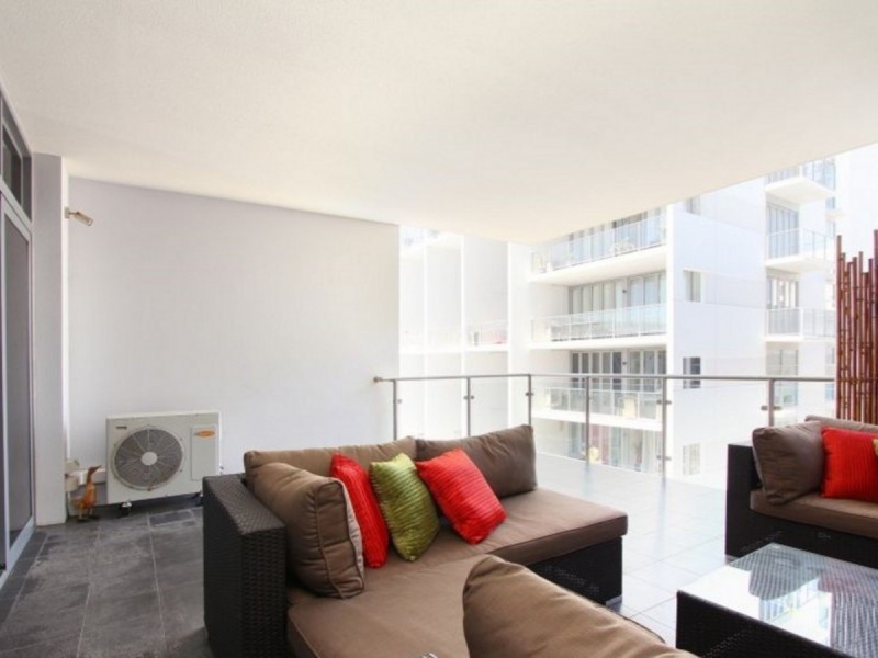 13/155 Adelaide Terrace, East Perth WA 6004