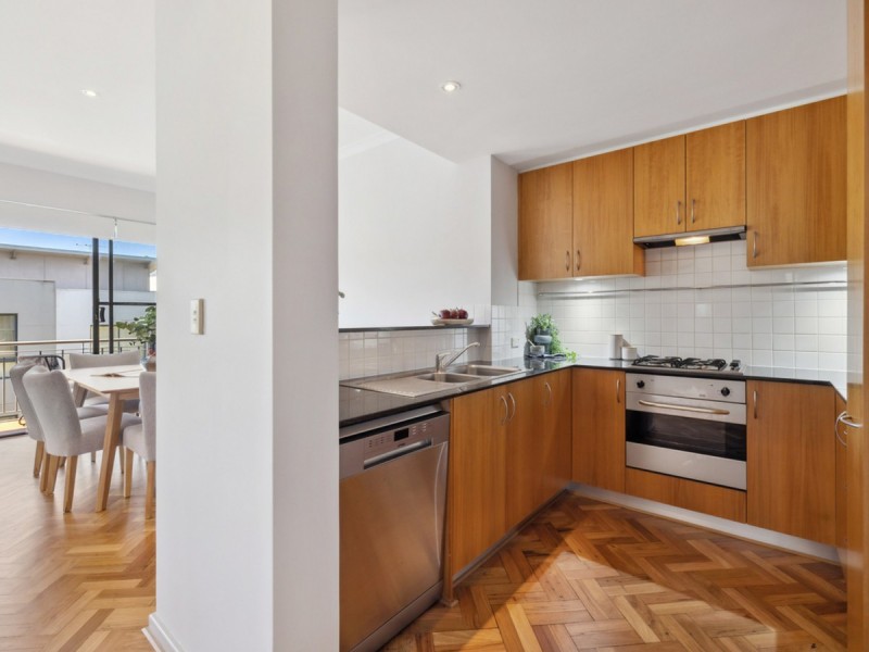 6/26 Saunders Street, East Perth WA 6004