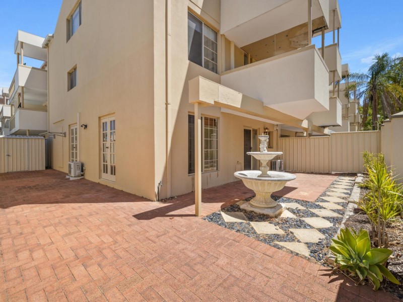 60/22 Nile Street, East Perth WA 6004