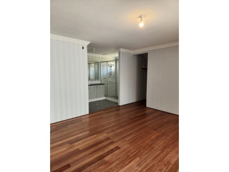 31 Raleigh Road, Bayswater WA 6053