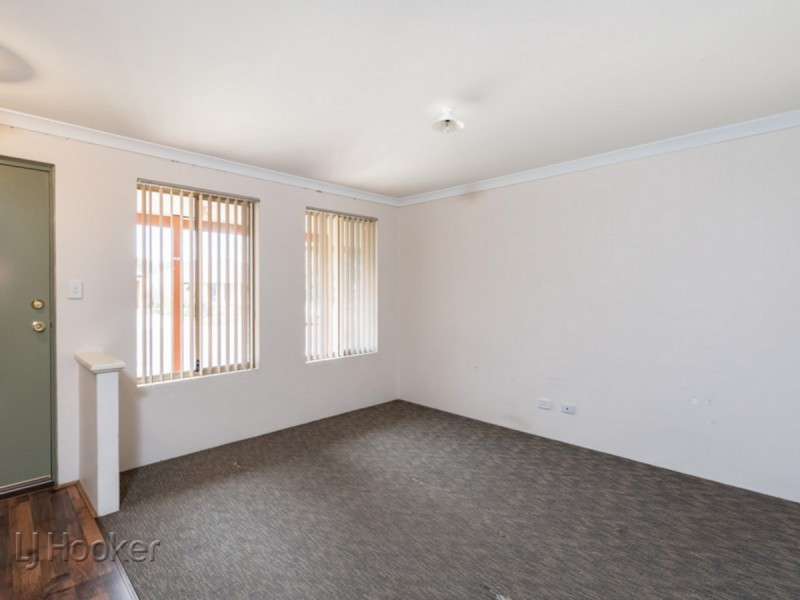 17 Westbrook Parade, Ellenbrook WA 6069