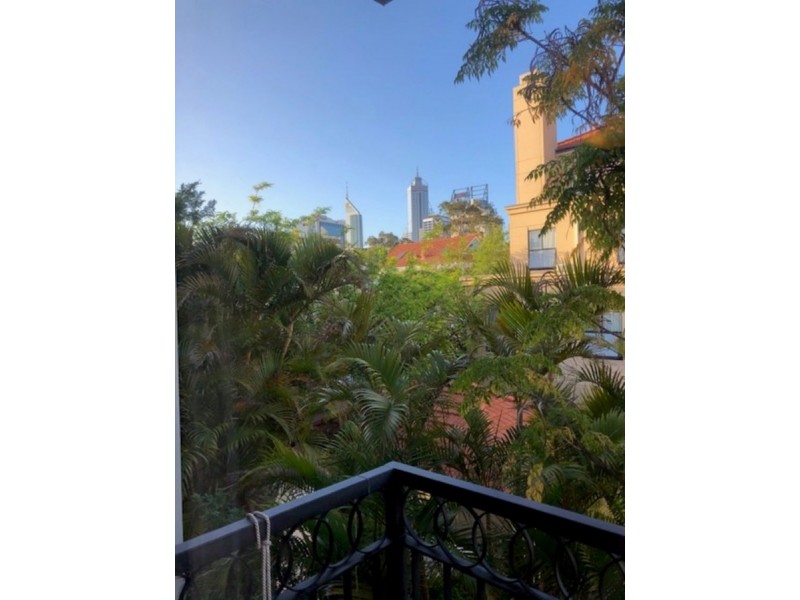 3/19 Little Shenton Lane, Northbridge WA 6003