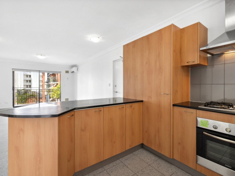 15/7 Bronte Street, East Perth WA 6004