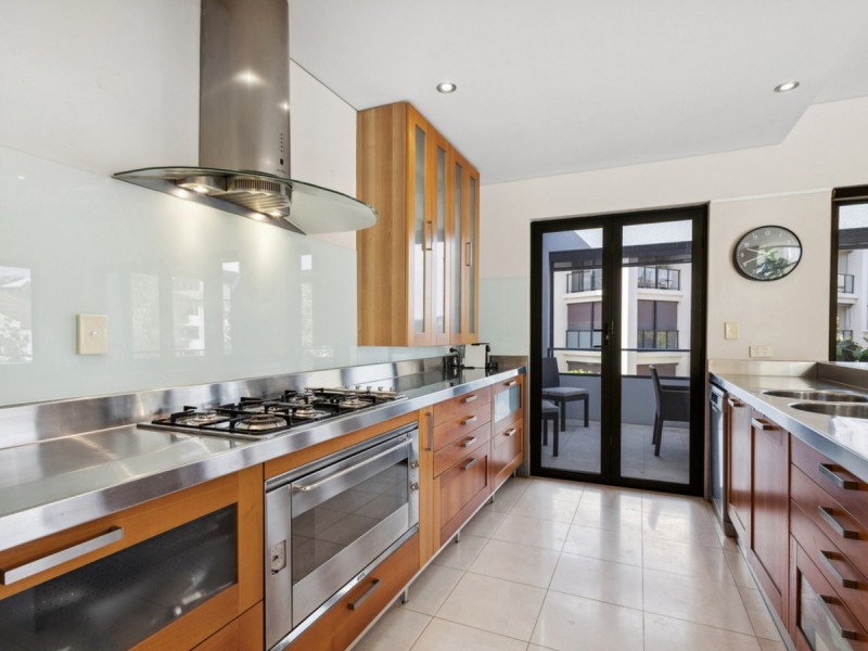 23 Haig Park Circle, East Perth WA 6004