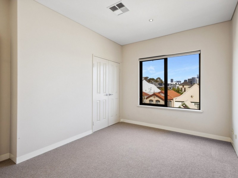 23 Haig Park Circle, East Perth WA 6004