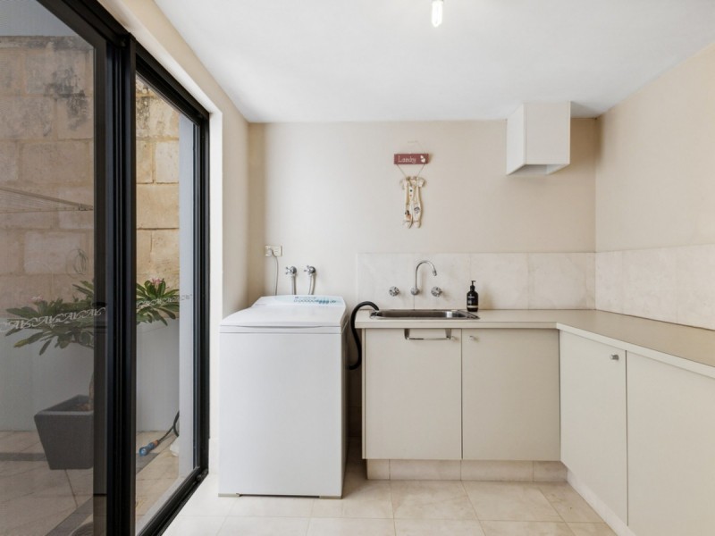 23 Haig Park Circle, East Perth WA 6004