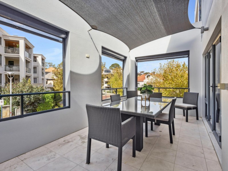 23 Haig Park Circle, East Perth WA 6004