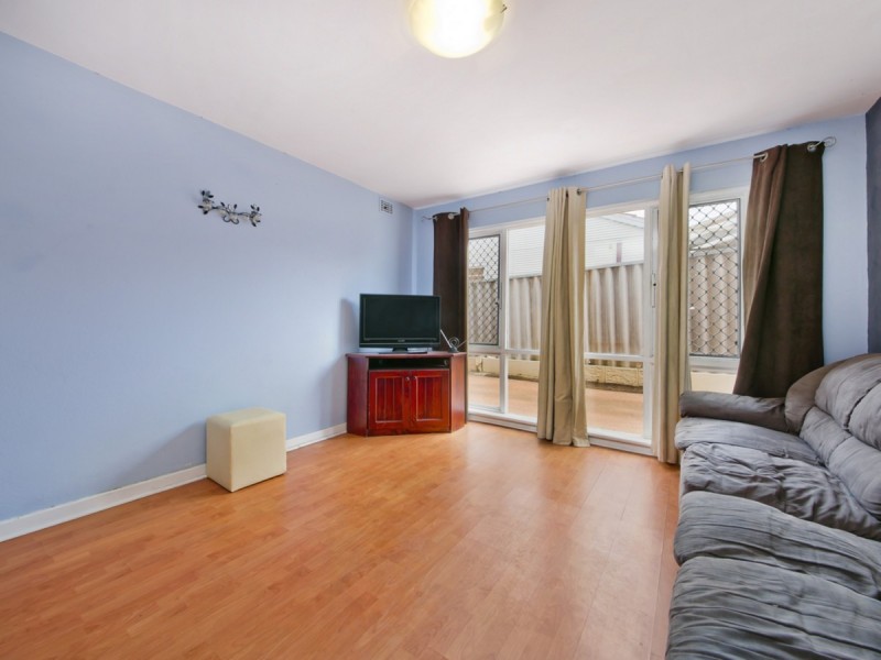 1/90 Wanneroo Road, Yokine WA 6060