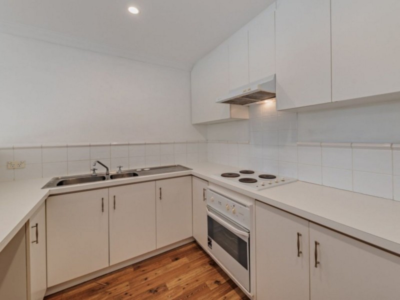 17/99 Wellington Street, East Perth WA 6004