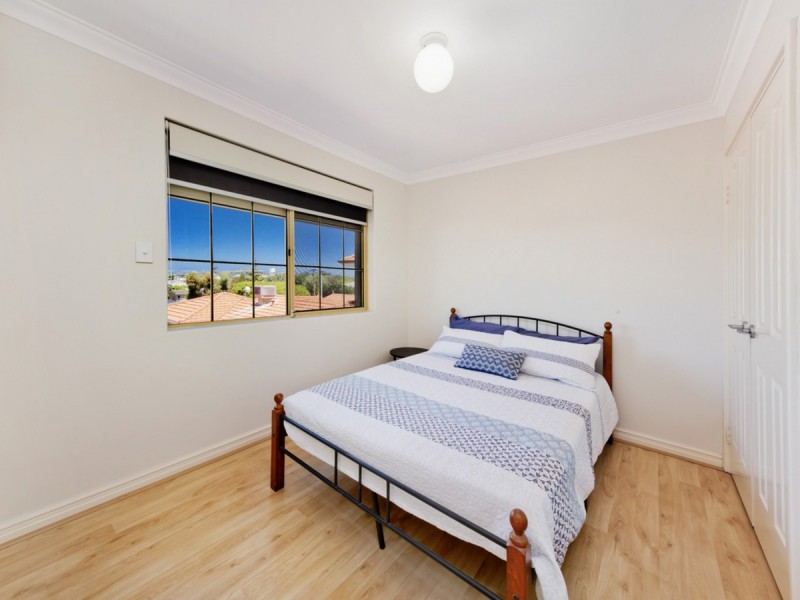 2/17 Tuart Street, Yokine WA 6060