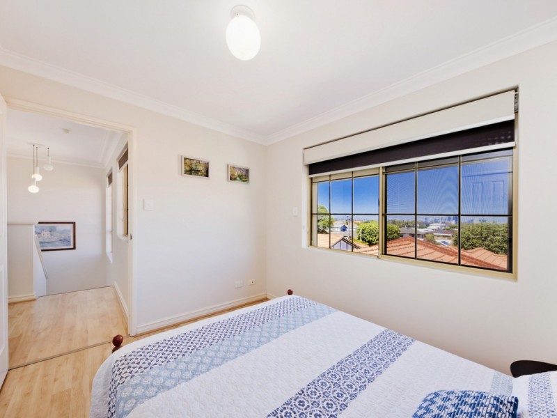 2/17 Tuart Street, Yokine WA 6060