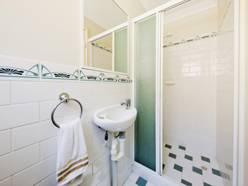 2/17 Tuart Street, Yokine WA 6060