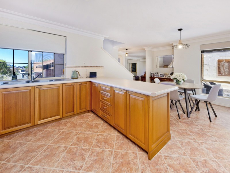 2/17 Tuart Street, Yokine WA 6060