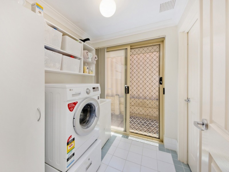 2/17 Tuart Street, Yokine WA 6060