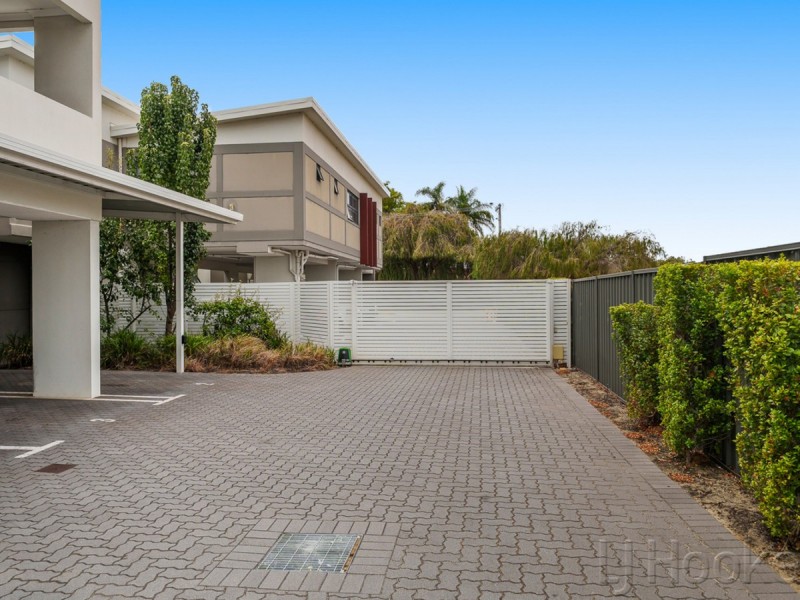 21/11 Rowlands Street, Kewdale WA 6105