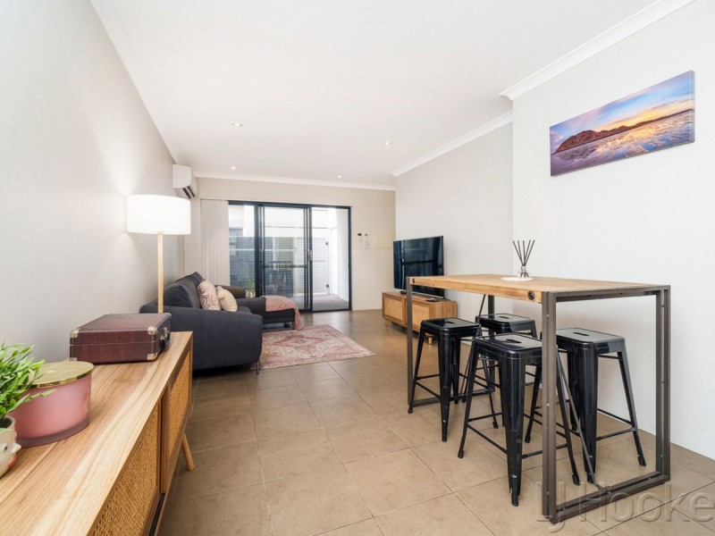 21/11 Rowlands Street, Kewdale WA 6105