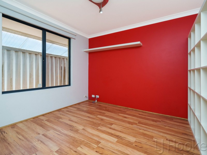 26 Salesian Court, Queens Park WA 6107