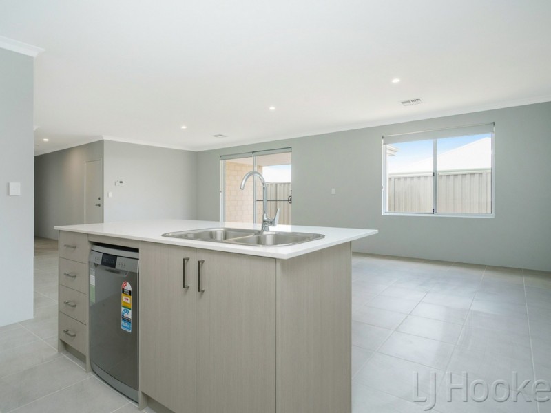 99 Leeward Avenue, Eglinton WA 6034