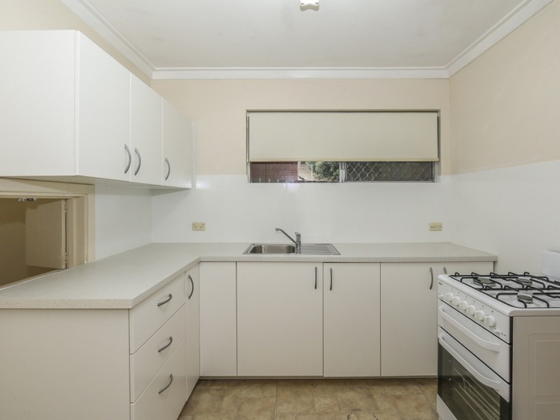 7 Garvey Street, Waterford WA 6152