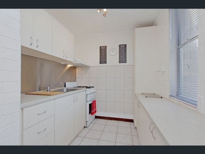 33/4 Bulwer Street, Perth WA 6000