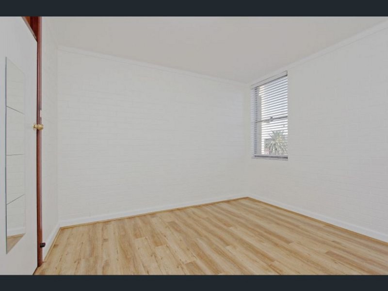 33/4 Bulwer Street, Perth WA 6000