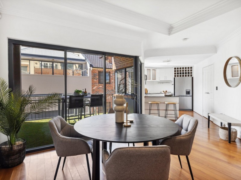 2/12 Kensington Street, East Perth WA 6004