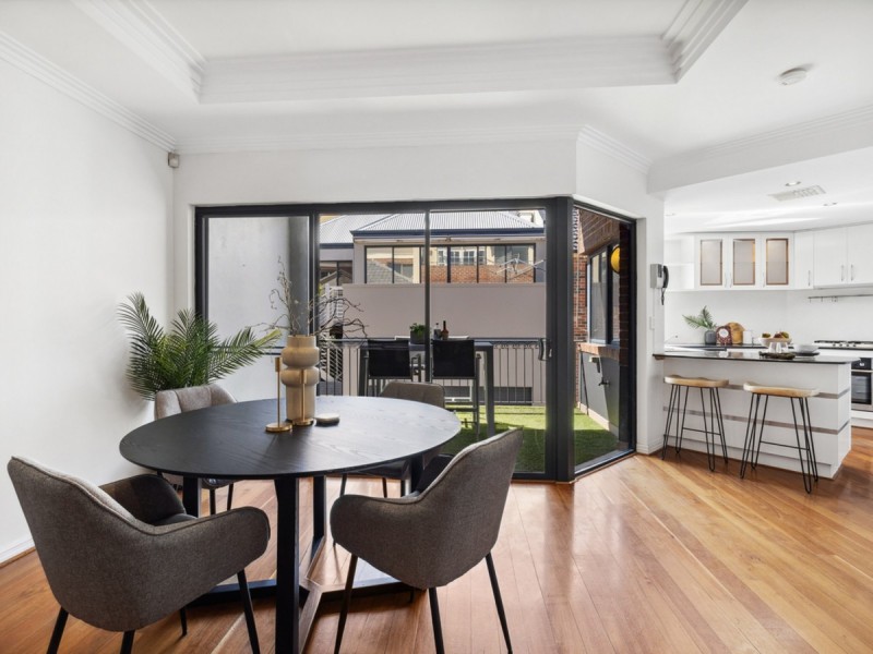 2/12 Kensington Street, East Perth WA 6004