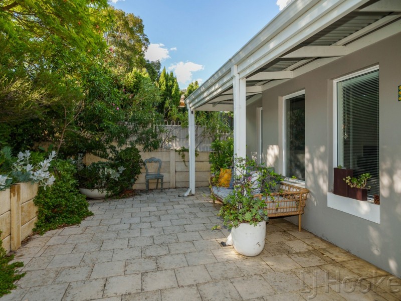 6A Little Street, Karrinyup WA 6018