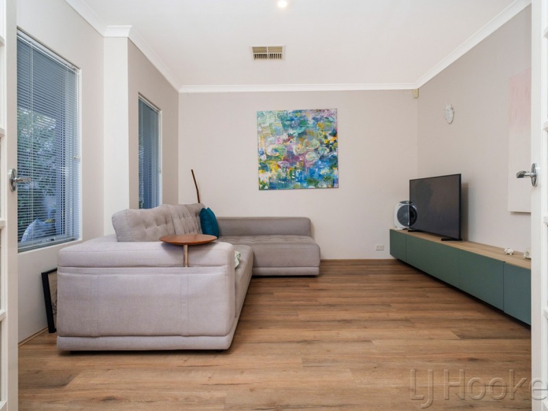 6A Little Street, Karrinyup WA 6018