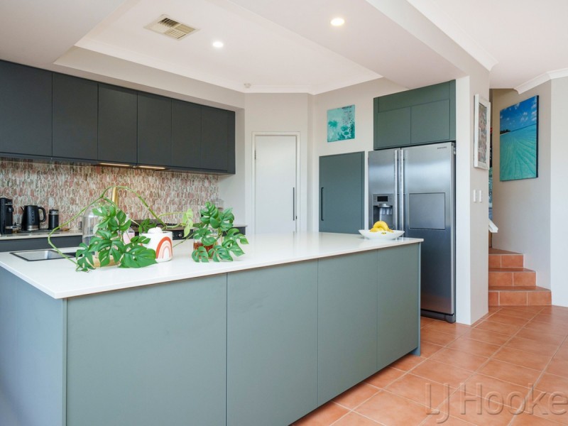 6A Little Street, Karrinyup WA 6018