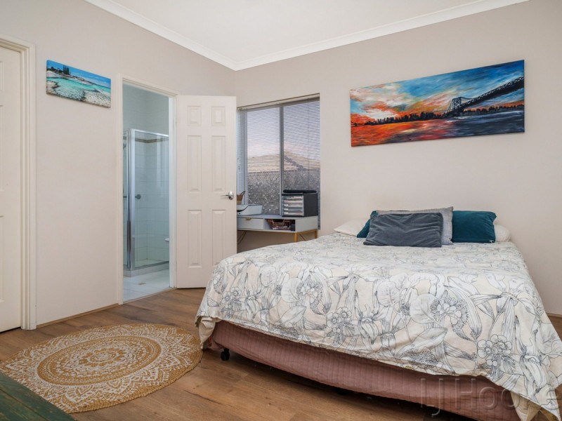 6A Little Street, Karrinyup WA 6018