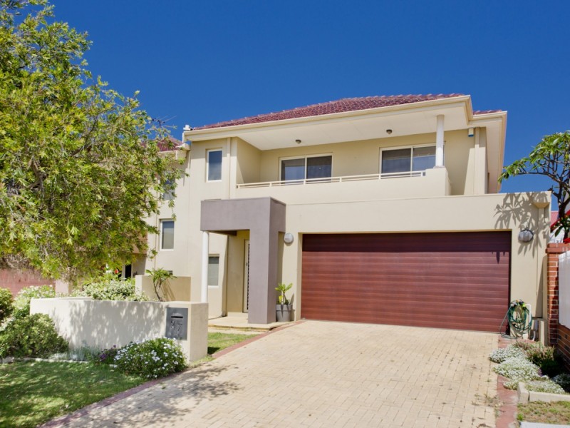 2/7 Wynyard Street, Yokine WA 6060
