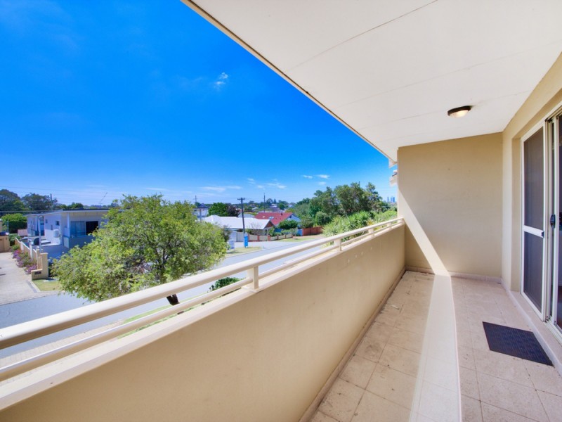 2/7 Wynyard Street, Yokine WA 6060