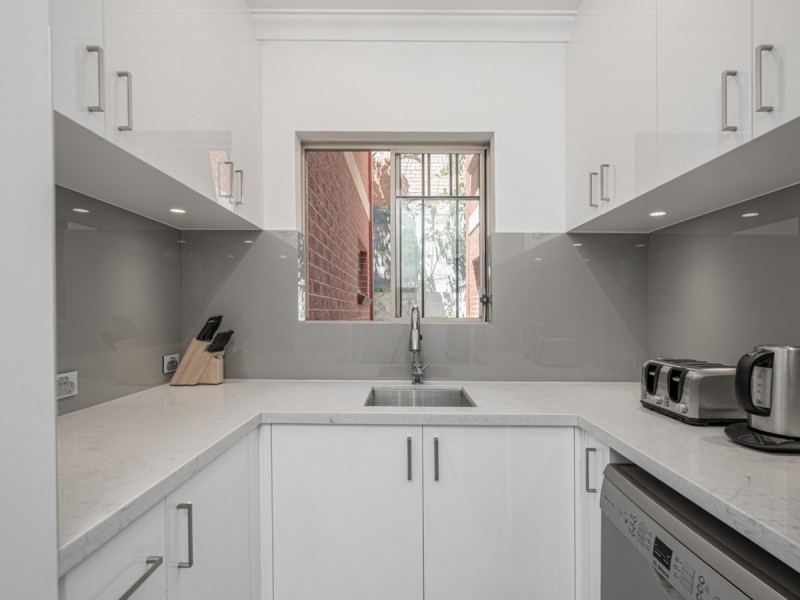 8/48 Wellington Street, East Perth WA 6004